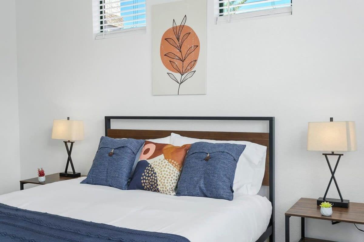 Cozysuites Glendale By The Stadium With Pool 02 Ngoại thất bức ảnh